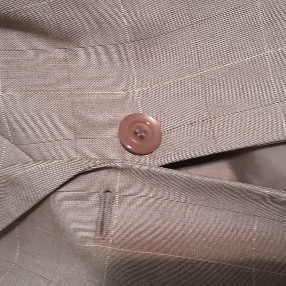 Women's Tan Blazer Pant Suit - Picture 9 of 14